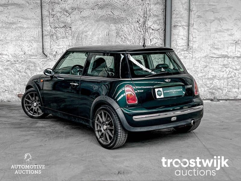 Mini 1.6 Cooper Pepper 116pk 2002, -Orig.NL-, 92-JT-HN