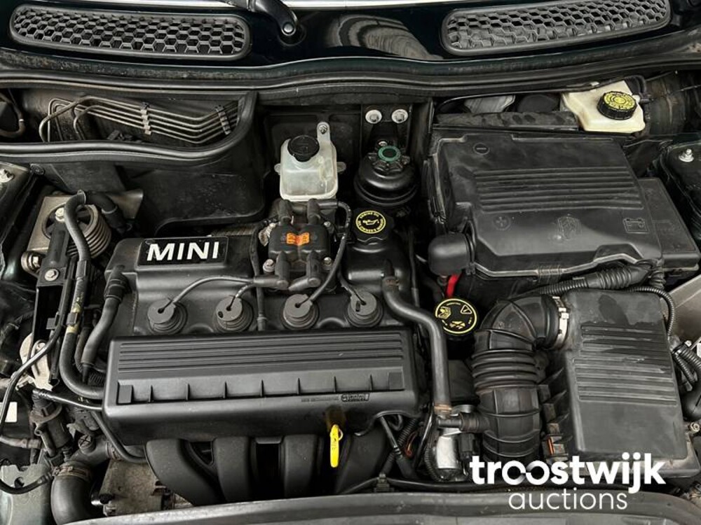 Mini 1.6 Cooper Pepper 116pk 2002, -Orig.NL-, 92-JT-HN