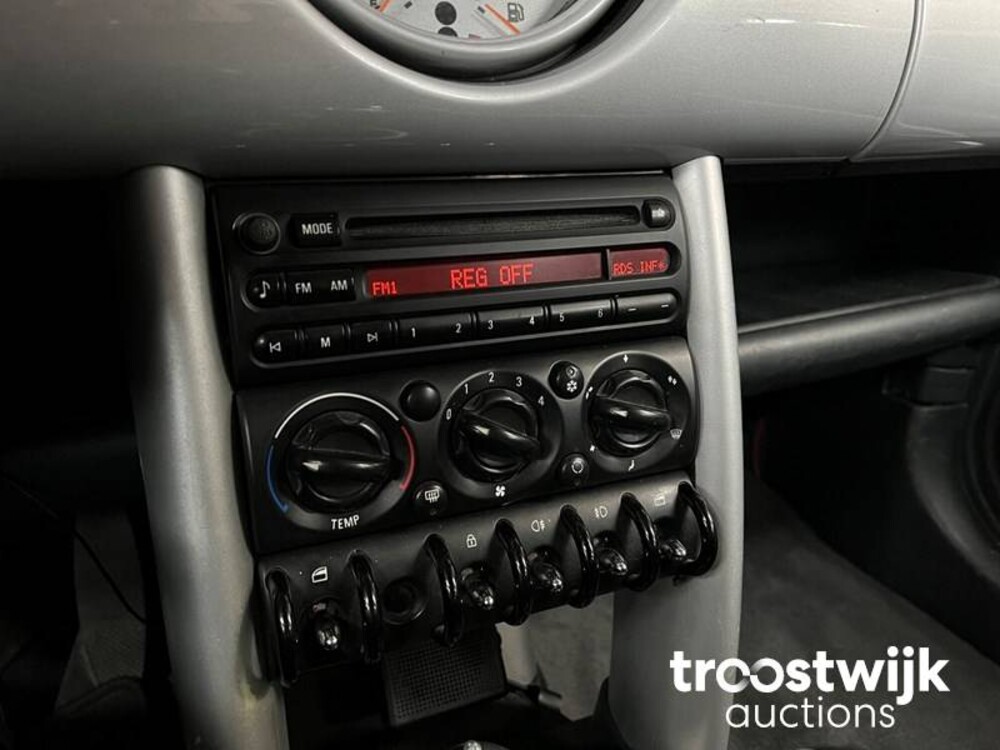 Mini 1.6 Cooper Pepper 116pk 2002, -Orig.NL-, 92-JT-HN