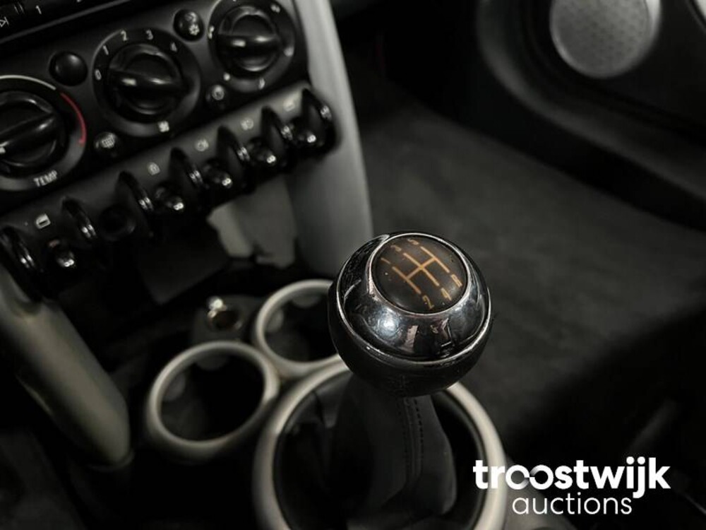 Mini 1.6 Cooper Pepper 116pk 2002, -Orig.NL-, 92-JT-HN