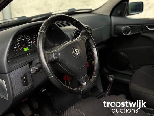 Alfa Romeo 146 1.4-16V T.Spark L 103pk 2000, -Orig.NL-, 86-FL-TB