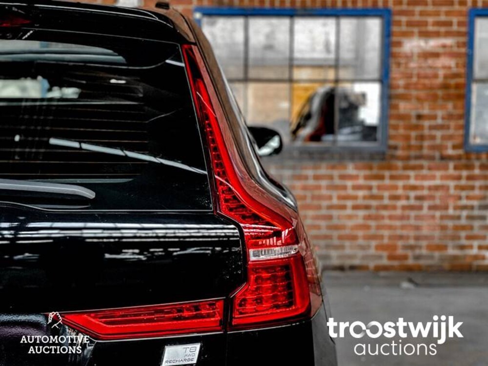 Volvo XC60 T8 R-Design 390pk 2021 -Fabrieksgarantie-