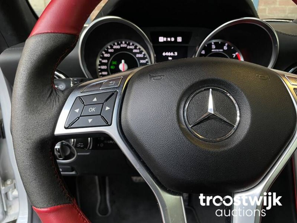 Mercedes-Benz SLK55 AMG 5.5 V8 421pk 2012 -Orig. NL-, 46-XVK-7