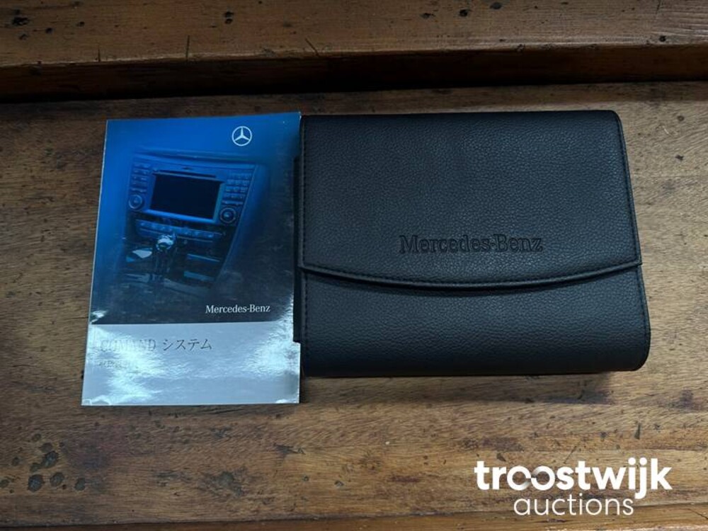 Mercedes-Benz SL550 5.5 V8 SL-Klasse 388pk 2010