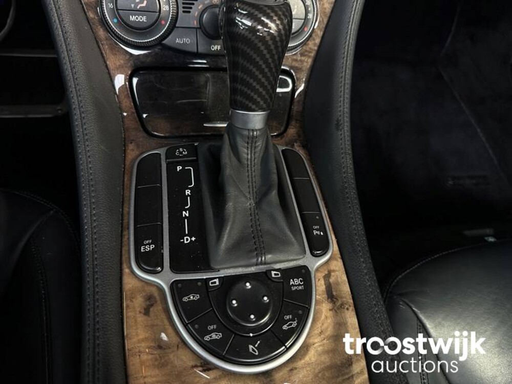 Mercedes-Benz SL550 5.5 V8 SL-Klasse 388pk 2010