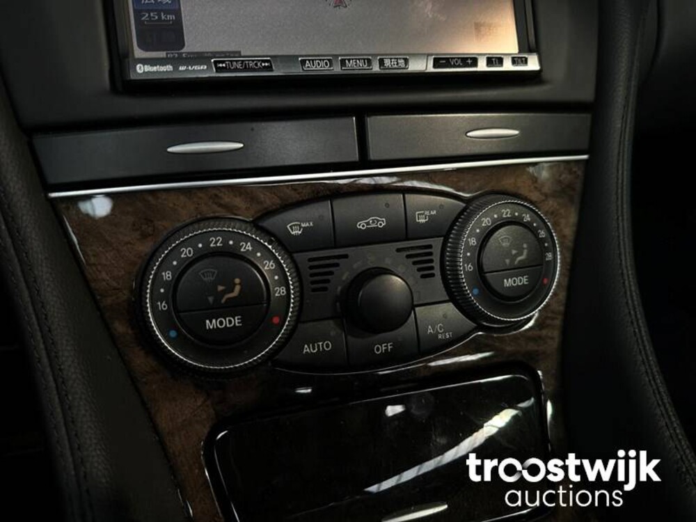 Mercedes-Benz SL550 5.5 V8 SL-Klasse 388pk 2010