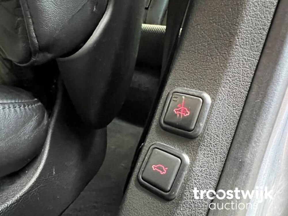 Audi RS6 Limousine 4.2 V8 Quattro  450pk 2003, ZS-298-V