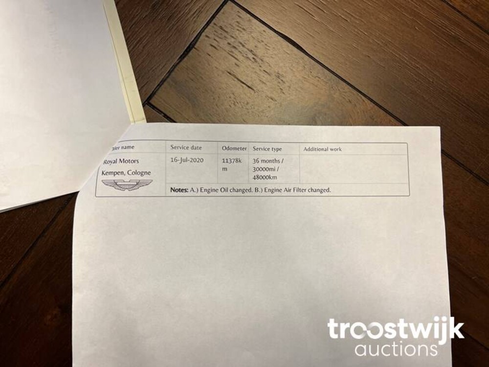 Aston Martin DB11 5.2 V12 Twin Turbo 609pk 2017