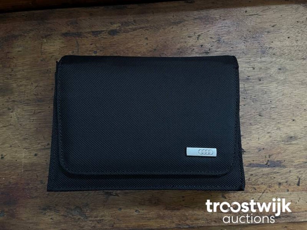 Audi A6 Avant 3.0 TDI BiT quattro Competition 326pk 2016, L-176-LZ