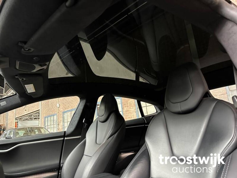 Tesla Model S 75D Base 333pk 2018 -Orig. NL-, RZ-795-K