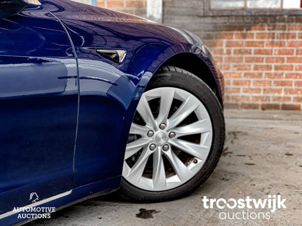 Tesla Model S 75D Base 333pk 2018 -Orig. NL-, RZ-795-K