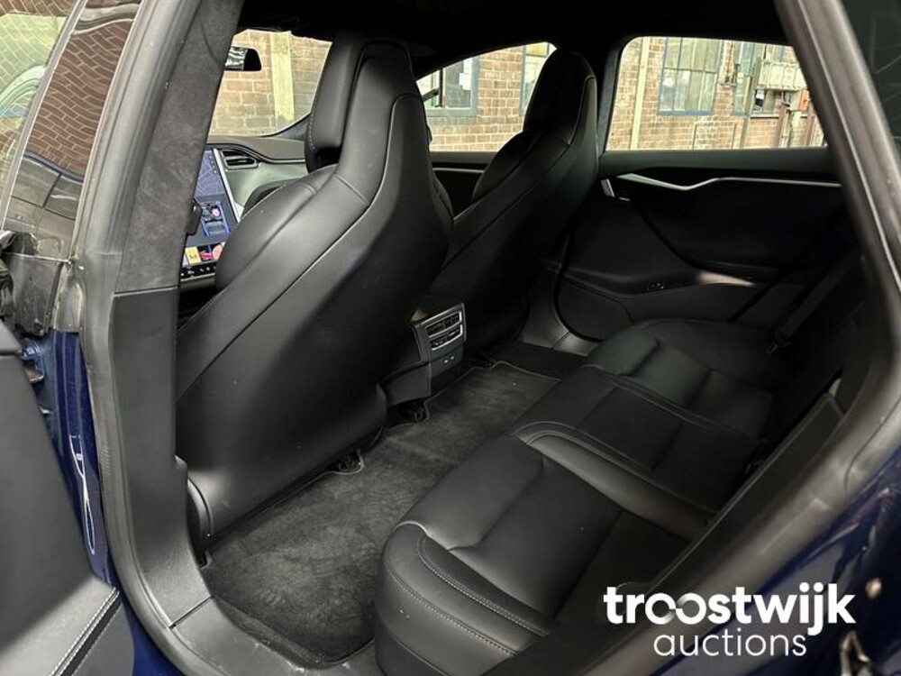 Tesla Model S 75D Base 333pk 2018 -Orig. NL-, RZ-795-K
