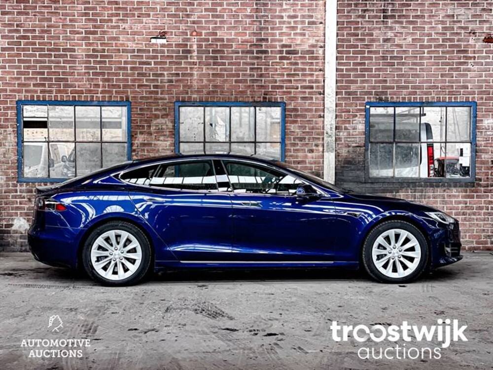 Tesla Model S 75D Base 333pk 2018 -Orig. NL-, RZ-795-K