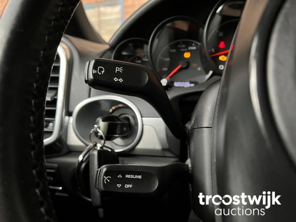 Porsche Cayenne 3.0 V6 240pk 2010