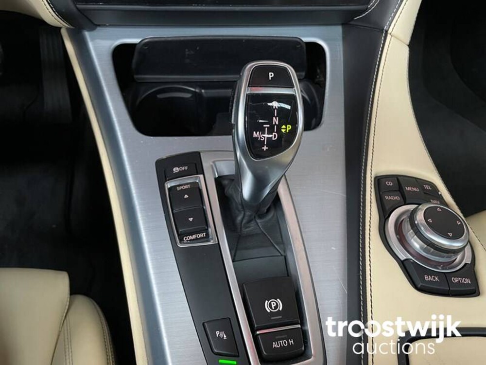 BMW 640i 3.0 L6 6-serie 235pk 2012