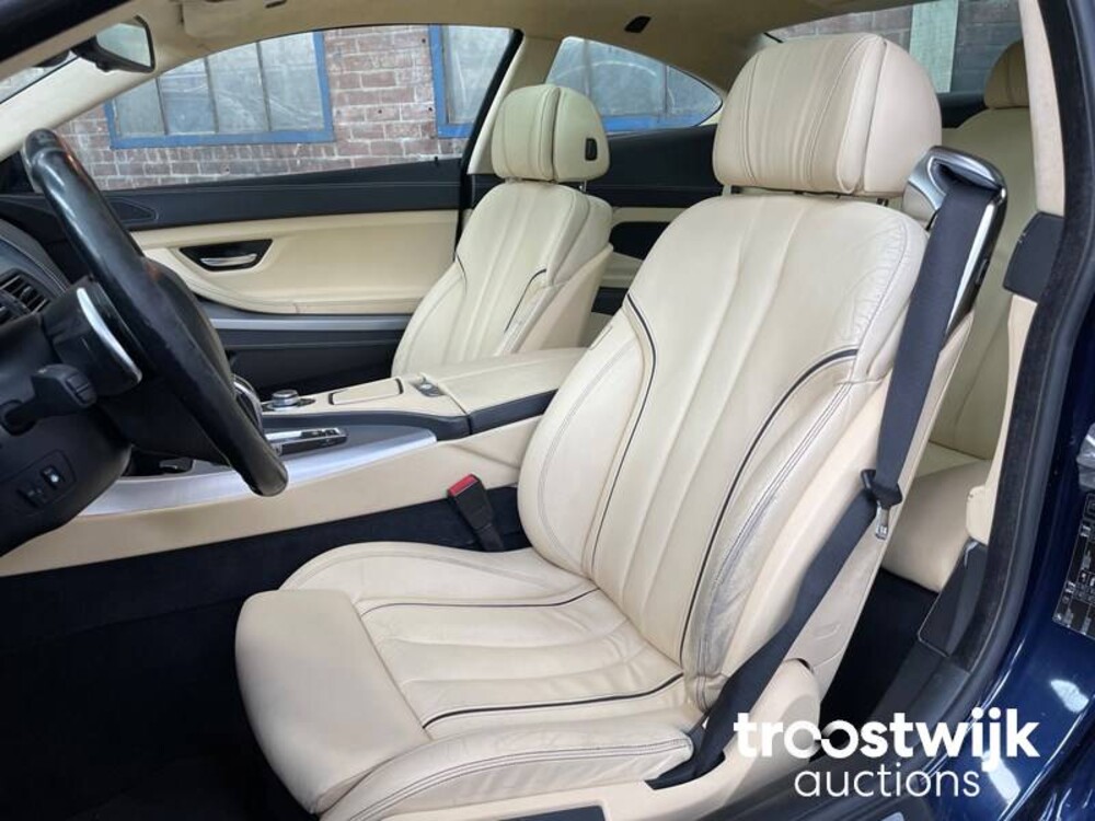 BMW 640i 3.0 L6 6-serie 235pk 2012