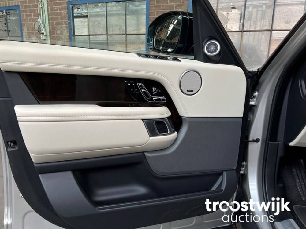 Land Rover Range Rover Vogue LWB Supercharged 386pk 2019