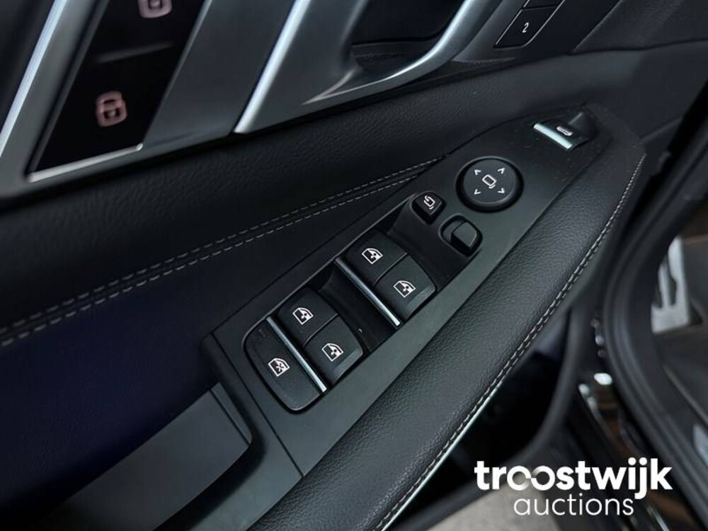 BMW X5 M-Sport xDrive40i High Executive 340pk 2018, S-428-KH