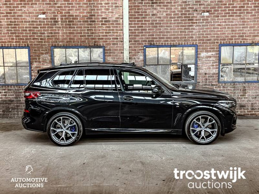 BMW X5 M-Sport xDrive40i High Executive 340pk 2018, S-428-KH