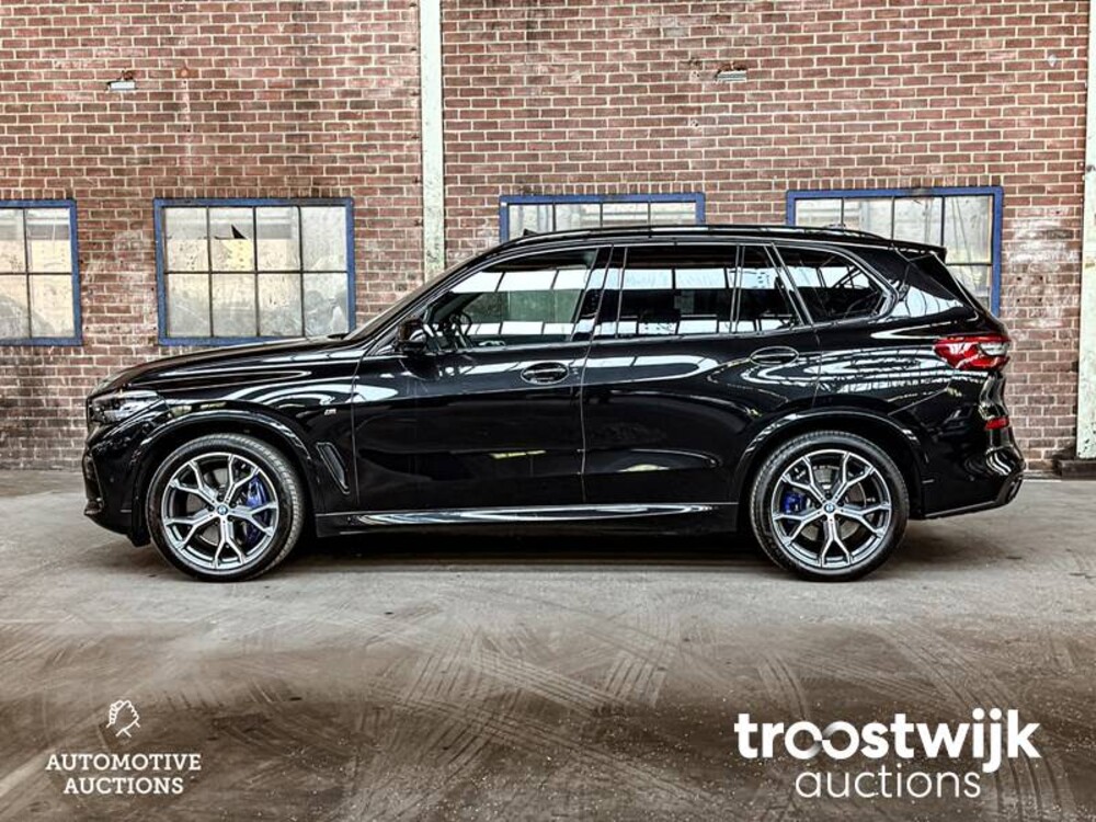 BMW X5 M-Sport xDrive40i High Executive 340pk 2018, S-428-KH