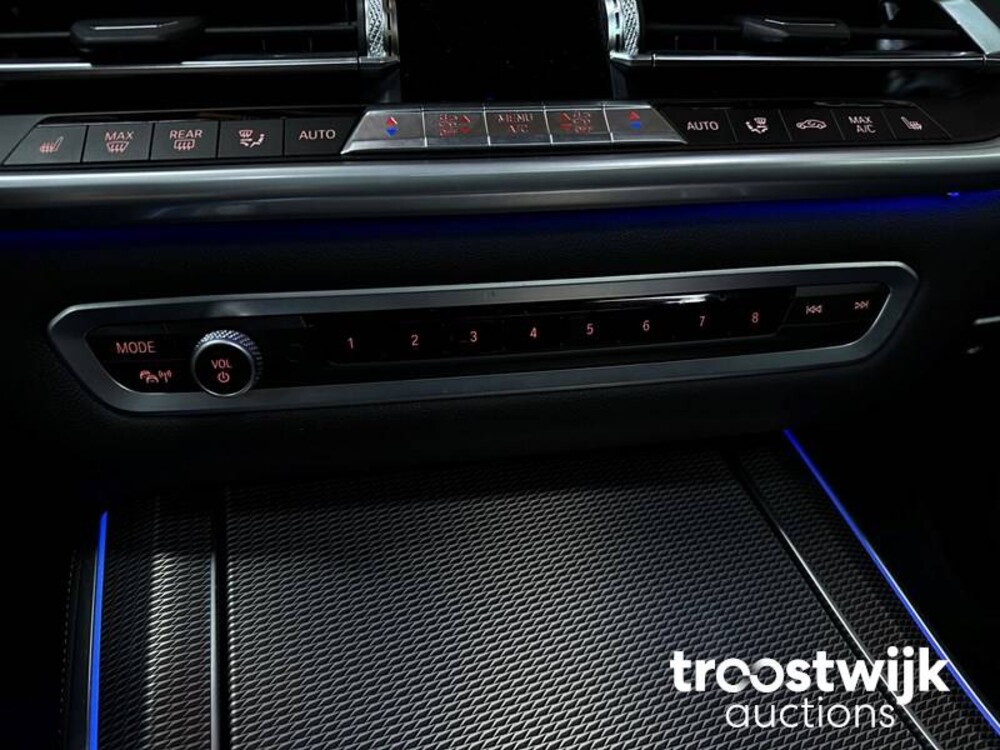 BMW X5 M-Sport xDrive40i High Executive 340pk 2018, S-428-KH