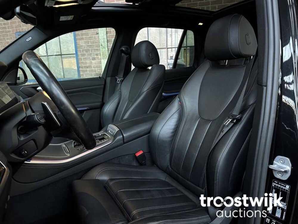 BMW X5 M-Sport xDrive40i High Executive 340pk 2018, S-428-KH