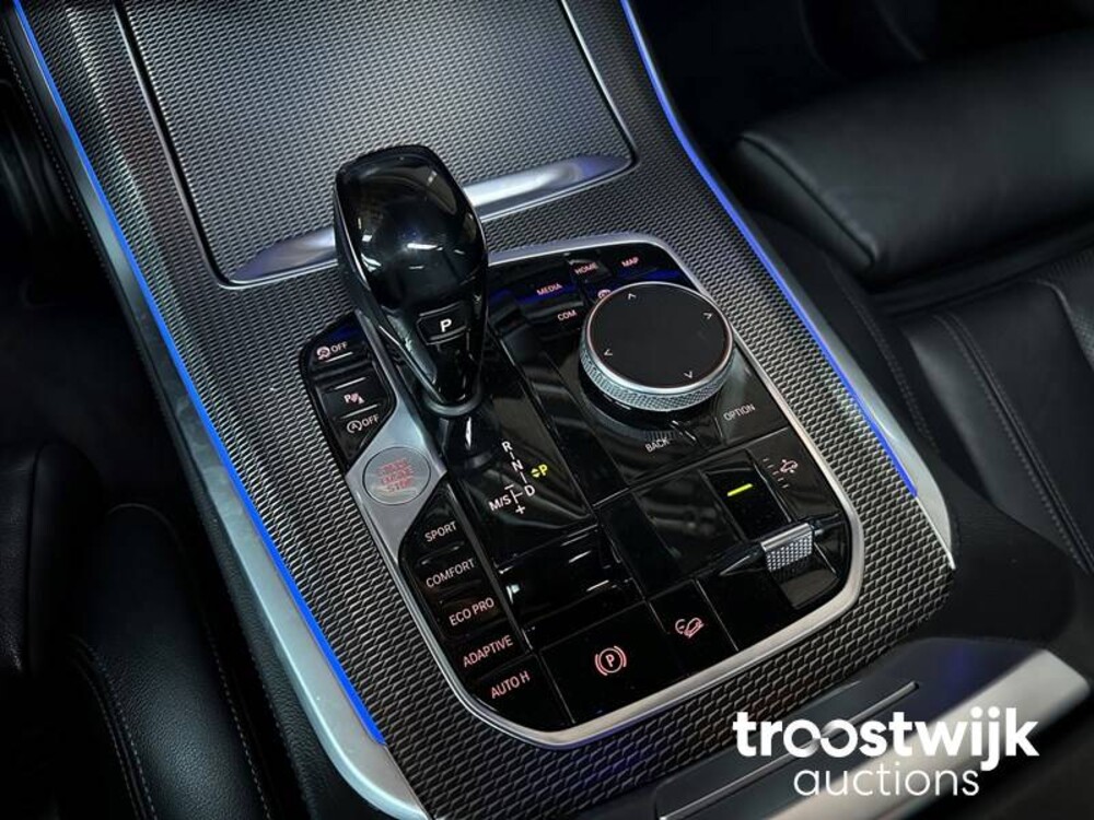 BMW X5 M-Sport xDrive40i High Executive 340pk 2018, S-428-KH