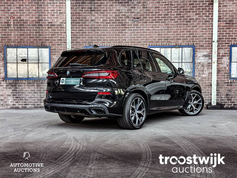 BMW X5 M-Sport xDrive40i High Executive 340pk 2018, S-428-KH