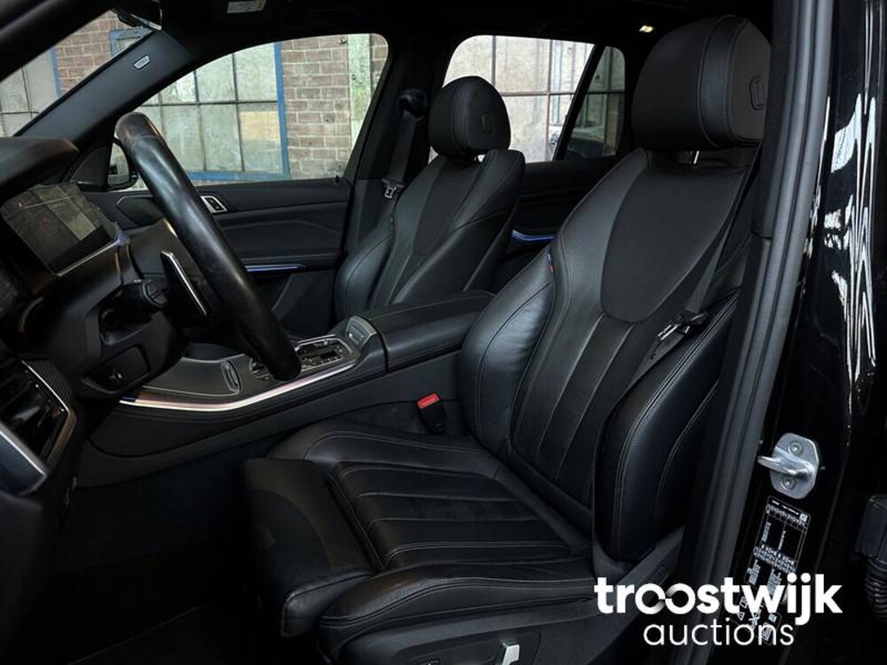 BMW X5 M-Sport xDrive40i High Executive 340pk 2018, S-428-KH