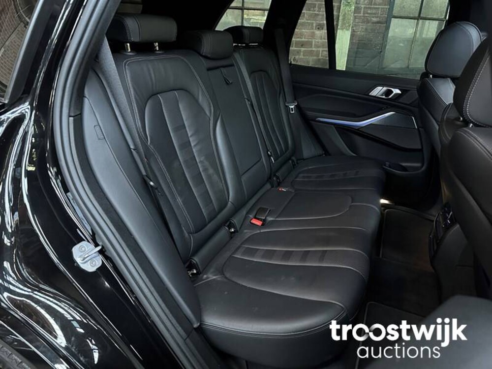 BMW X5 M-Sport xDrive40i High Executive 340pk 2018, S-428-KH