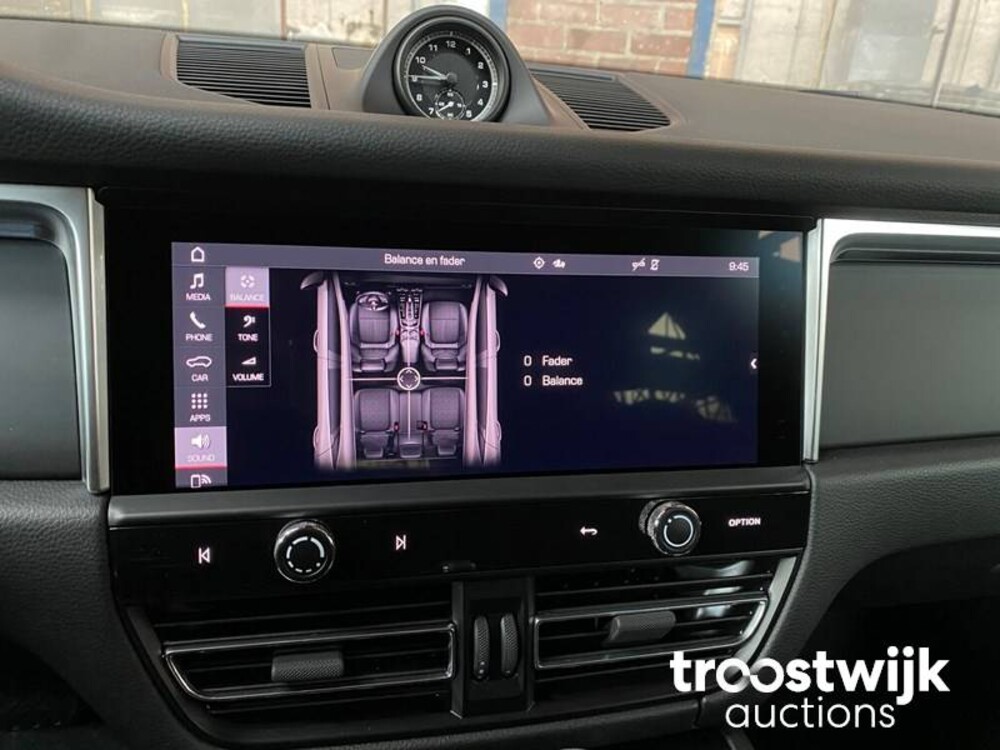 Porsche Macan 2.0  PDK 265pk MY2023 -Fabrieksgarantie-