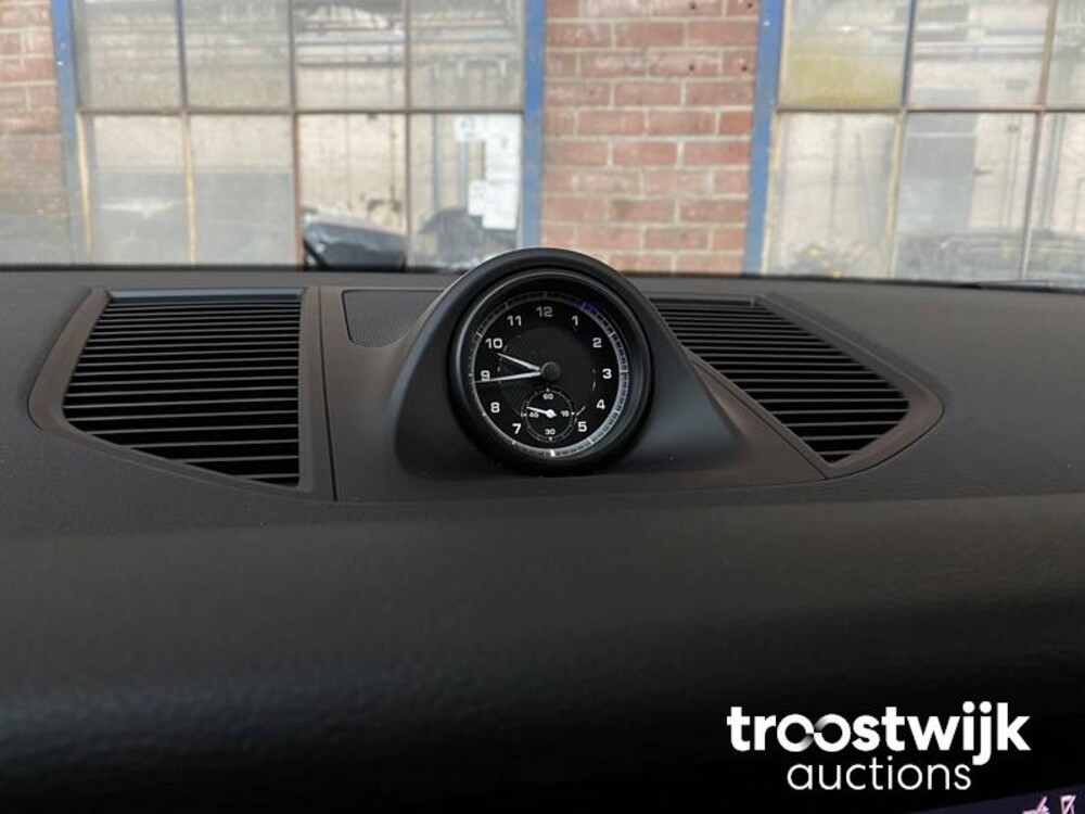 Porsche Macan 2.0  PDK 265pk MY2023 -Fabrieksgarantie-