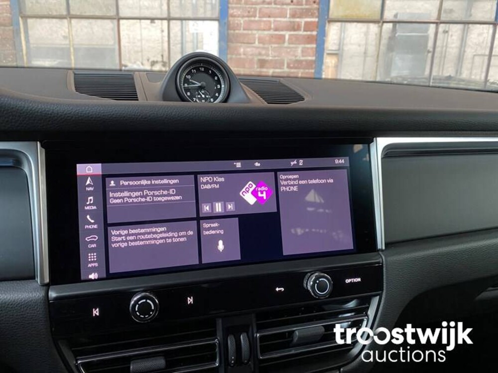 Porsche Macan 2.0  PDK 265pk MY2023 -Fabrieksgarantie-