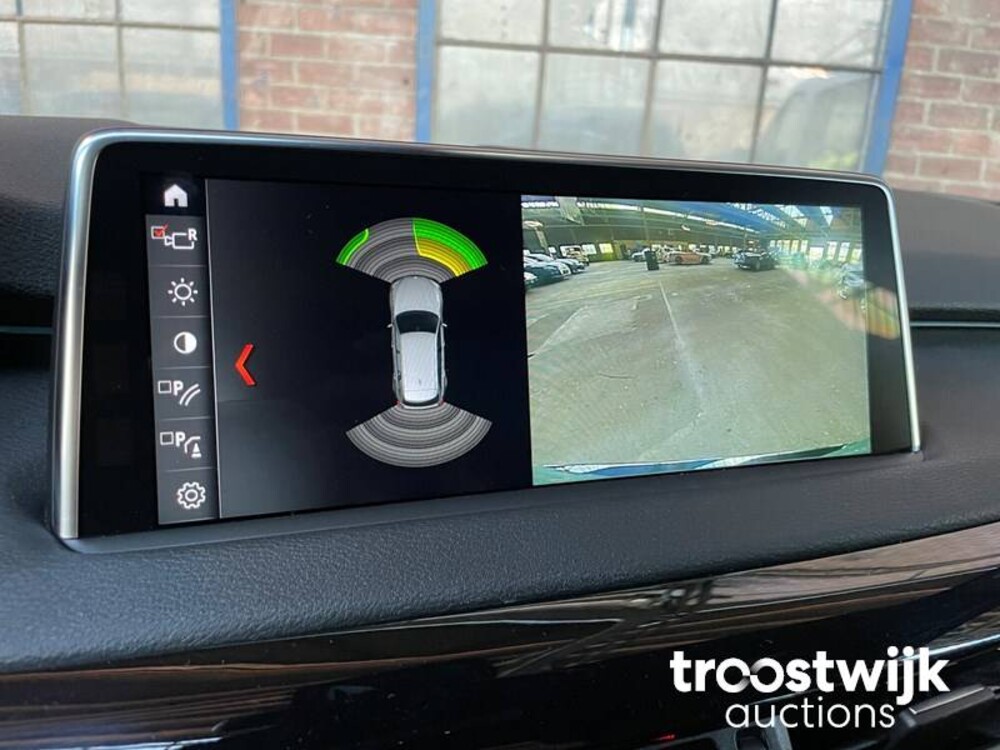 BMW X5 xDrive50i Gepantserd Af-fabriek 450pk 2017