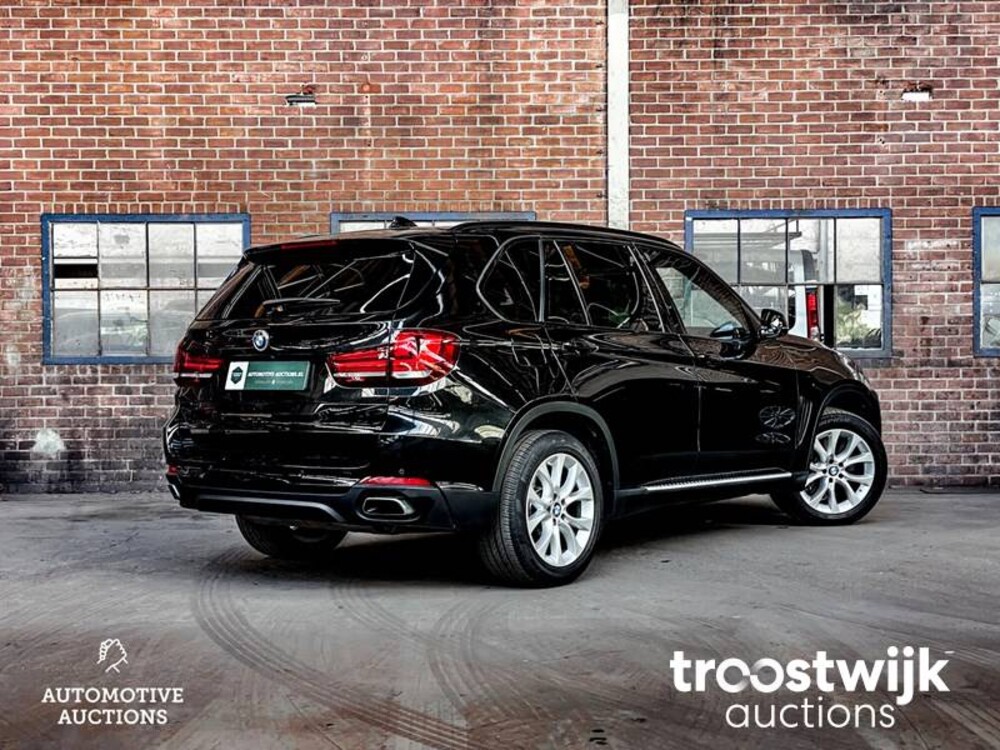 BMW X5 xDrive50i Gepantserd Af-fabriek 450pk 2017