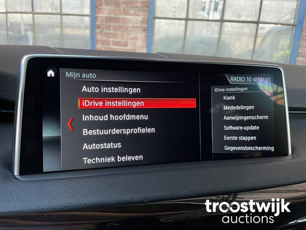 BMW X5 xDrive50i Gepantserd Af-fabriek 450pk 2017