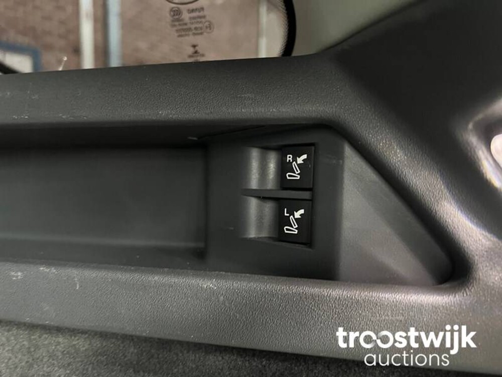 Land Rover Discovery Sport TD4 HSE Luxury 179pk 2016, H-940-FL