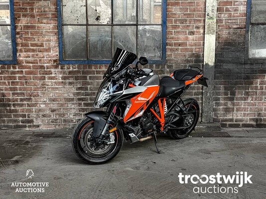 KTM Superduke GT 1290 AKRAPOVIC 2768cc 173pk 2017