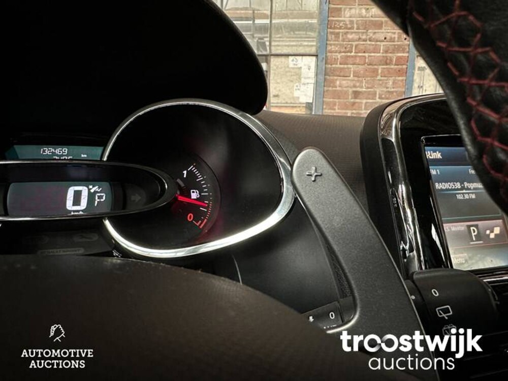 Renault Clio RS Trophy-R Sport  200pk 2014, R-517-LK