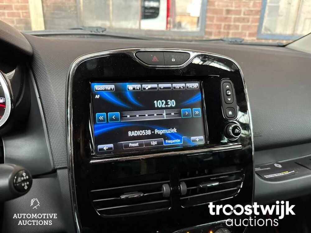 Renault Clio RS Trophy-R Sport  200pk 2014, R-517-LK