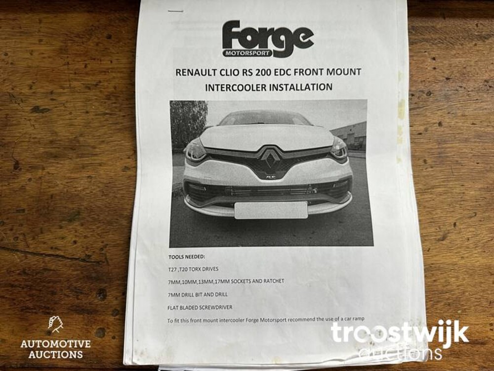 Renault Clio RS Trophy-R Sport  200pk 2014, R-517-LK