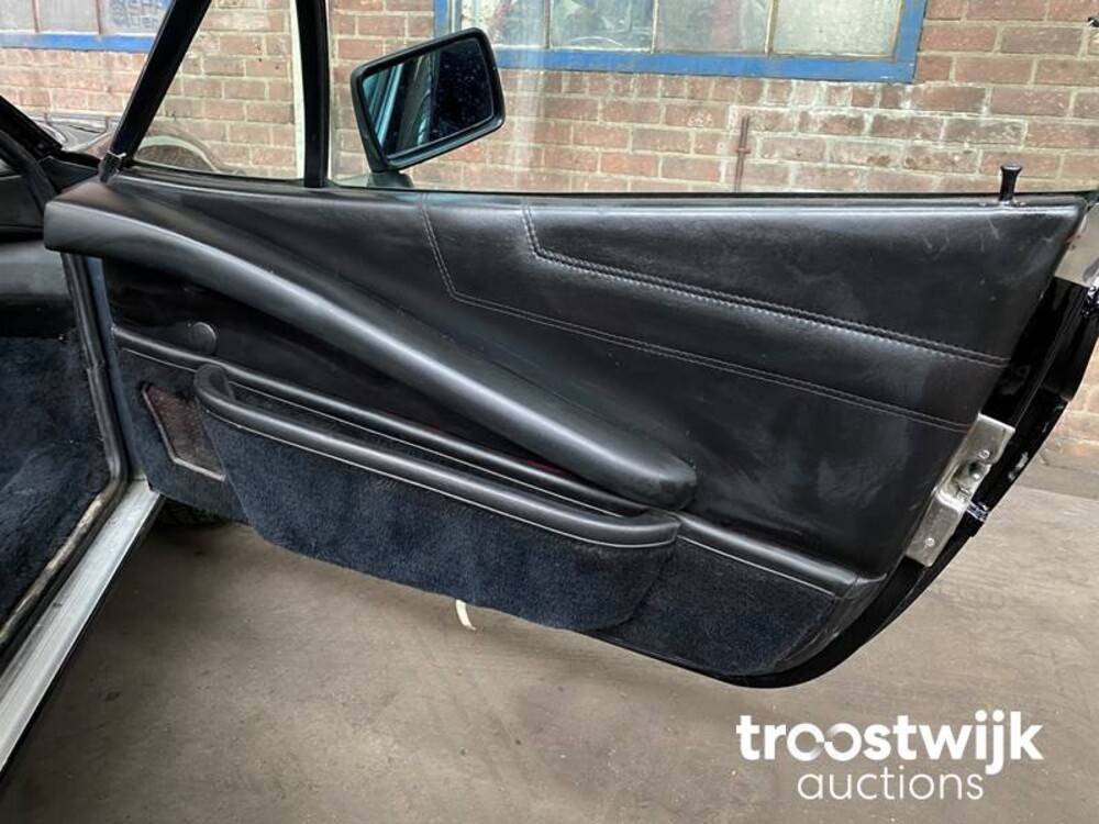 Ferrari 308 GTS Quattrovalvole 1983