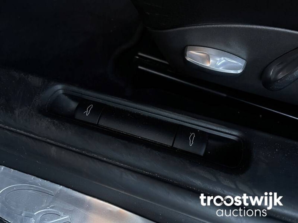 Porsche 911 997 3.6 Carrera 4 325pk 2005, 10-SX-ZG