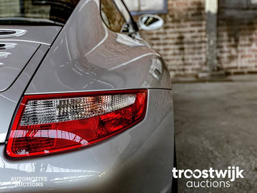 Porsche 911 997 3.6 Carrera 4 325pk 2005, 10-SX-ZG