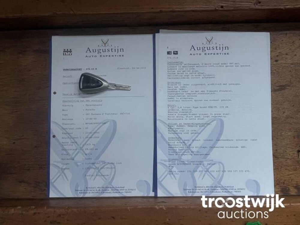 Porsche 911 997 3.6 Carrera 4 325pk 2005, 10-SX-ZG