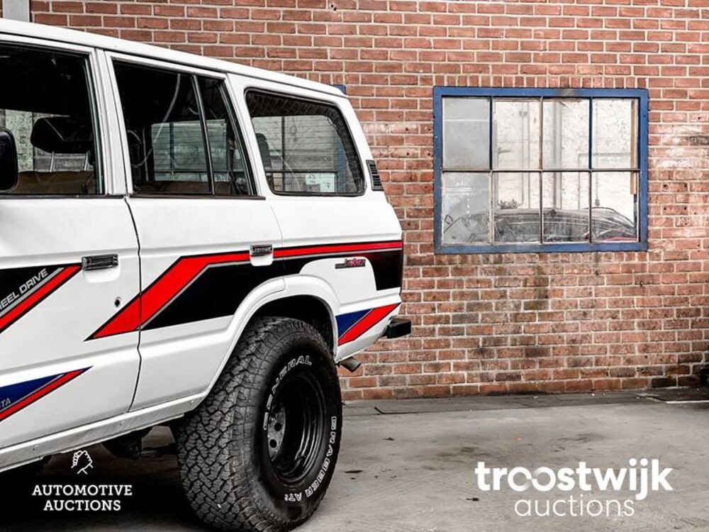Toyota Landcruiser FJ60 2F 135pk 1982