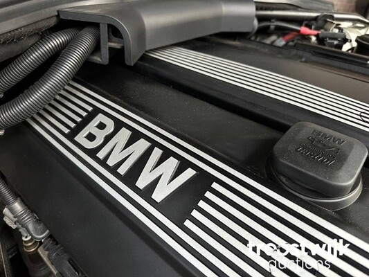 BMW 530i High Executive E60 5-serie 231pk 2004