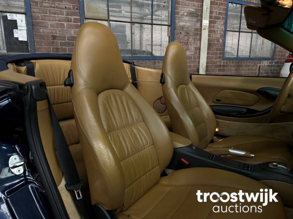 Porsche 911 996 3.4 Carrera 300pk 1999 -Youngtimer-