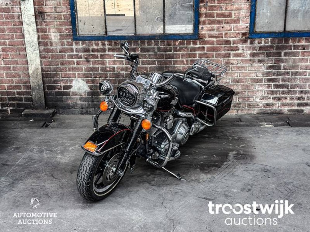 Harley-Davidson Road King FLHR Cruiser 1450cc 67pk 2004 Motorfiets 