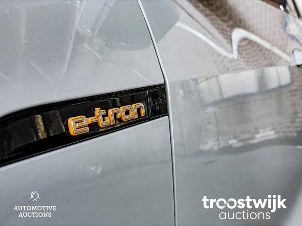 Audi e-tron 55 quattro advanced Pro Line Plus 95 kWh 360pk 2018, N-055-GK